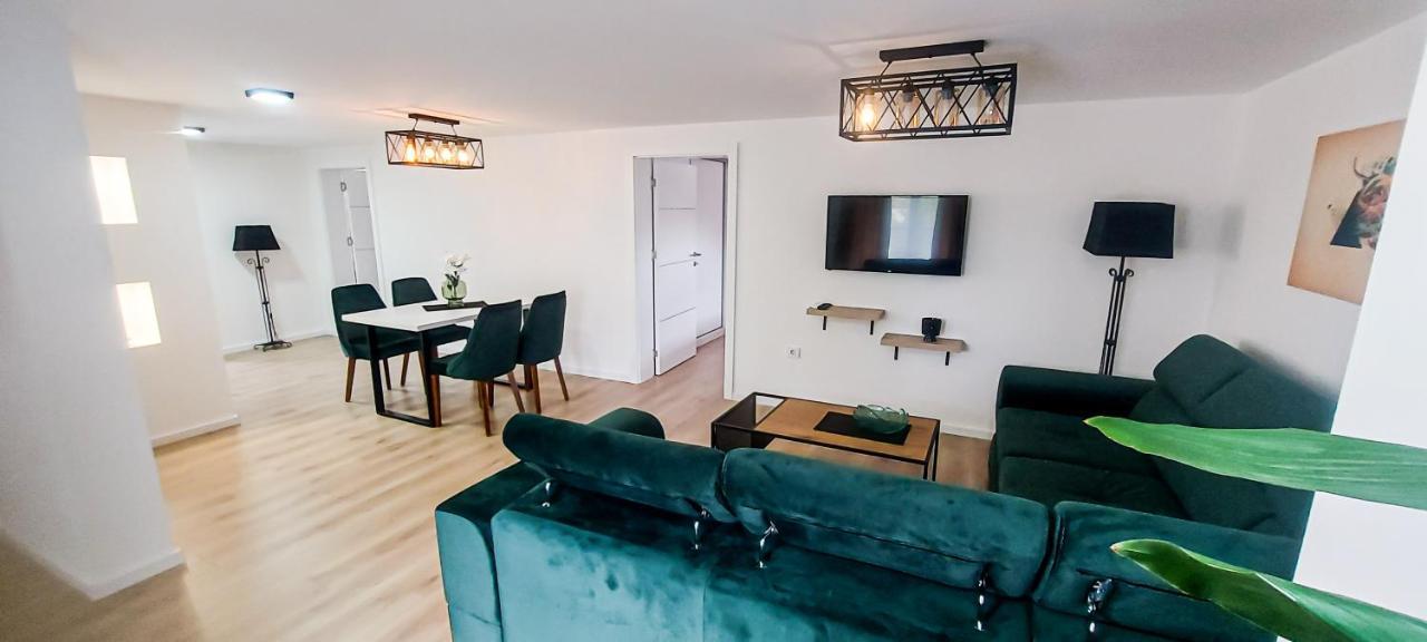 La Casa Apartments Jagodina Exterior photo