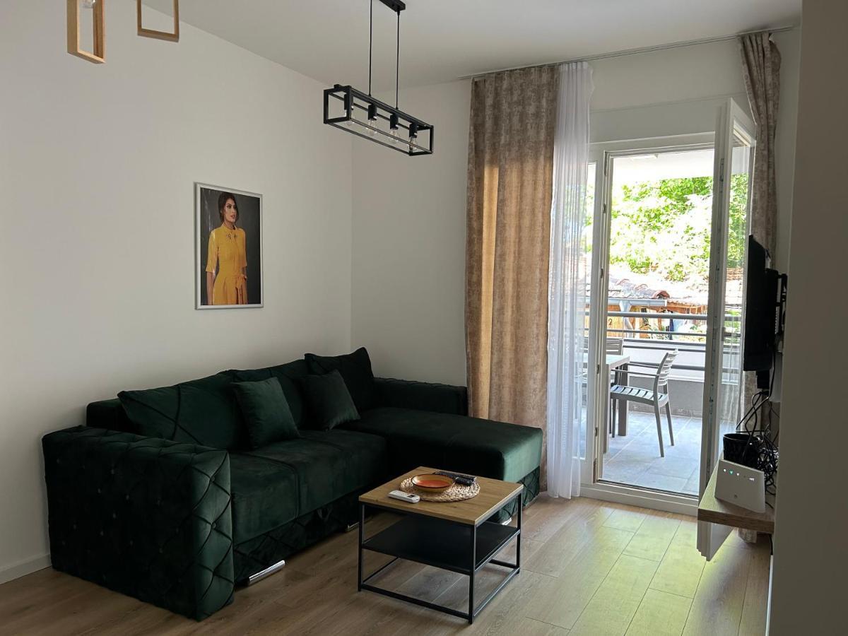 La Casa Apartments Jagodina Exterior photo